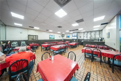652 East 9th Street Hialeah FL 33010