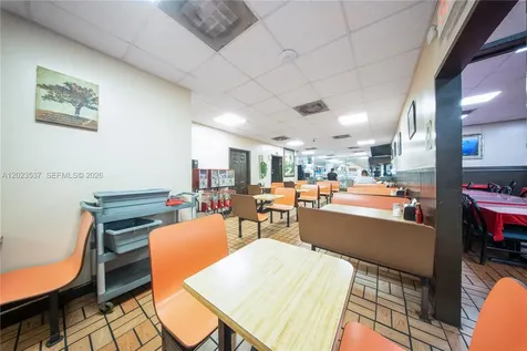 652 East 9th Street Hialeah FL 33010