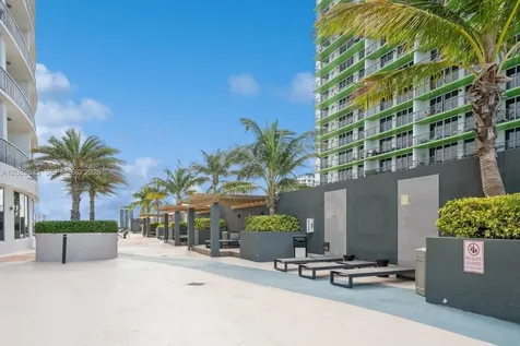 1750 N Bayshore Drive Miami FL 33132