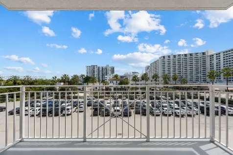 2642 Collins Avenue Miami Beach FL 33140