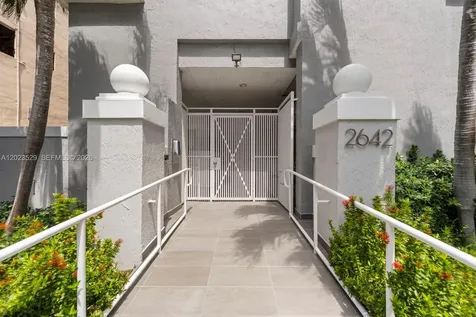 2642 Collins Avenue Miami Beach FL 33140