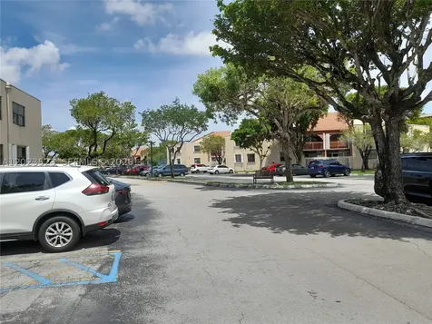 10245 NW 9th St Circle Miami FL 33172