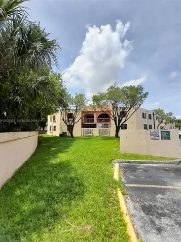 10245 NW 9th St Circle Miami FL 33172