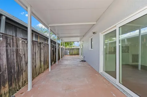 22179 SW 98th Court Cutler Bay FL 33190