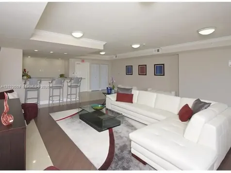 9501 Fontainebleau Boulevard Miami FL 33172