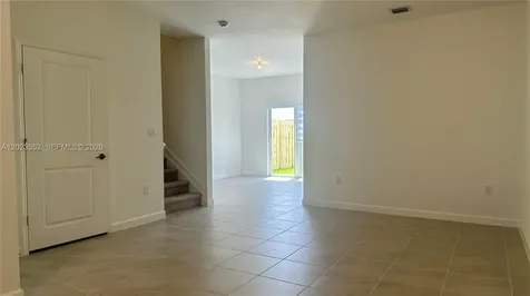 2797 SE 25th Avenue Homestead FL 33035