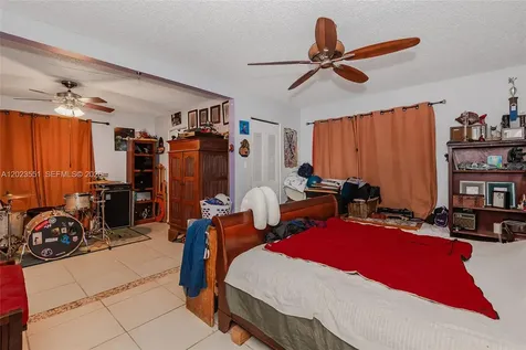 11482 SW 109th Road Miami FL 33176