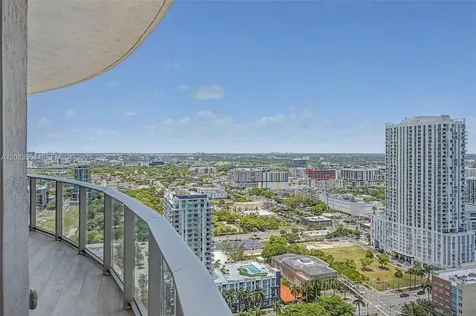 488 NE 18th Street Miami FL 33132