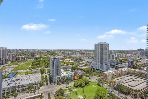 488 NE 18th Street Miami FL 33132