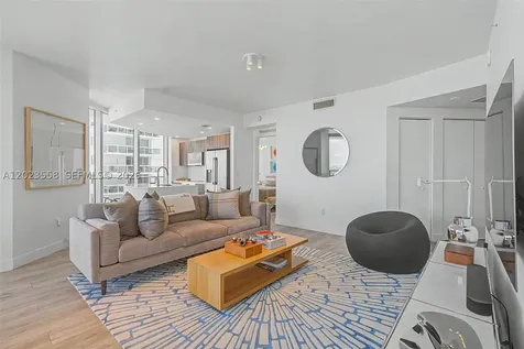 488 NE 18th Street Miami FL 33132