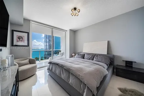 600 NE 27th Street Miami FL 33137