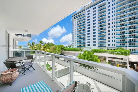 2401 Collins Avenue Miami Beach FL 33140