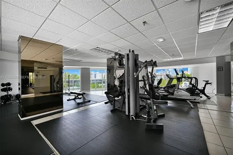 2401 Collins Avenue Miami Beach FL 33140