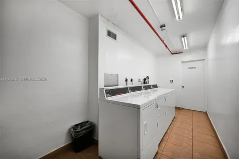 2401 Collins Avenue Miami Beach FL 33140