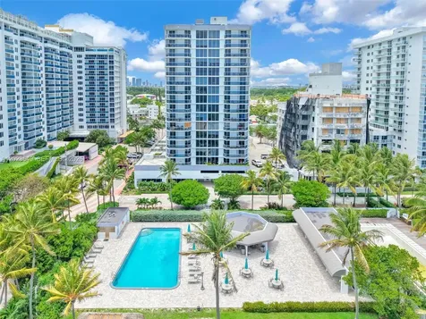 2401 Collins Avenue Miami Beach FL 33140