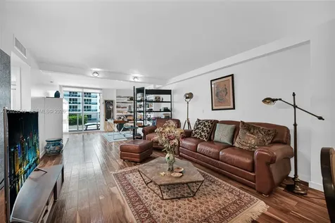2401 Collins Avenue Miami Beach FL 33140