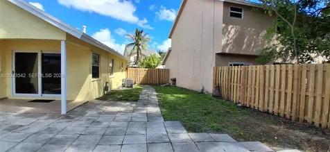 3277 NW 123rd Avenue Sunrise FL 33323