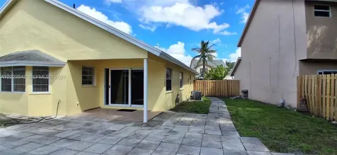 3277 NW 123rd Avenue Sunrise FL 33323