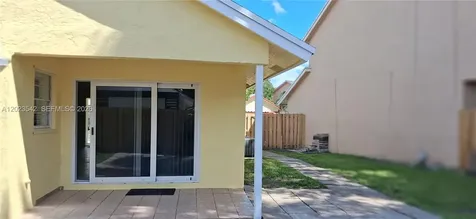 3277 NW 123rd Avenue Sunrise FL 33323
