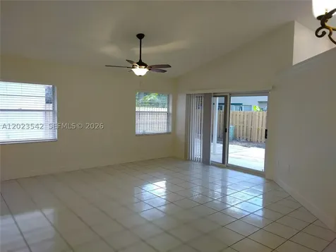 3277 NW 123rd Avenue Sunrise FL 33323