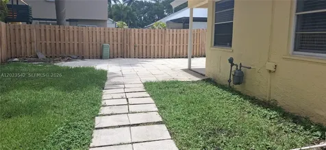 3277 NW 123rd Avenue Sunrise FL 33323
