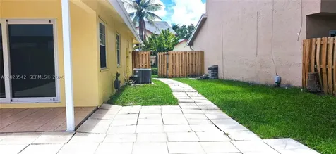 3277 NW 123rd Avenue Sunrise FL 33323