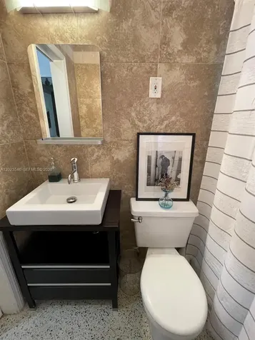 2417 NE 15th Avenue Wilton Manors FL 33305