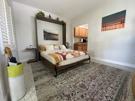 2417 NE 15th Avenue Wilton Manors FL 33305