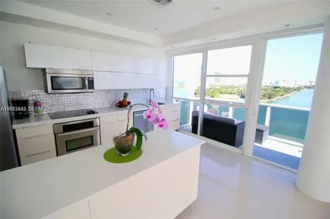 900 Bay Drive Miami Beach FL 33141