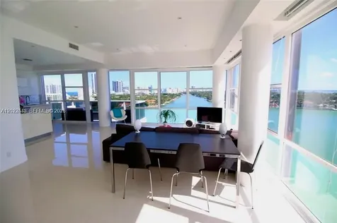 900 Bay Drive Miami Beach FL 33141