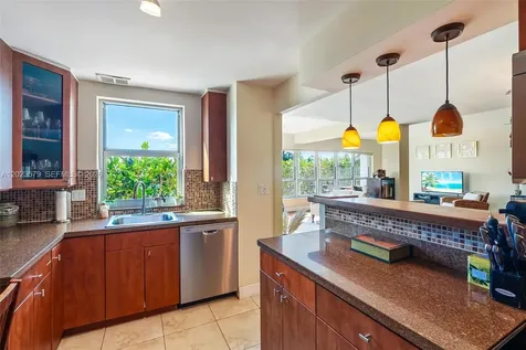 9102 W Bay Harbor Drive Bay Harbor Islands FL 33154