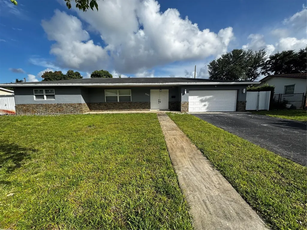 4560 NW 6th Court Plantation FL 33317