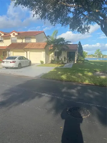 19009 NW 64th Court Hialeah FL 33015