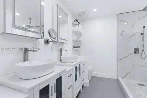 19009 NW 64th Court Hialeah FL 33015