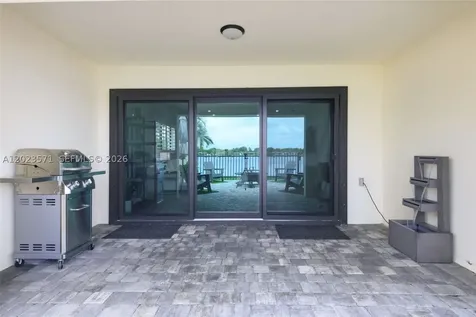 19009 NW 64th Court Hialeah FL 33015