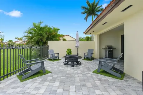 19009 NW 64th Court Hialeah FL 33015