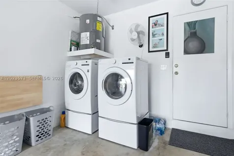 19009 NW 64th Court Hialeah FL 33015