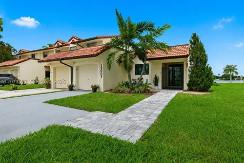 19009 NW 64th Court Hialeah FL 33015
