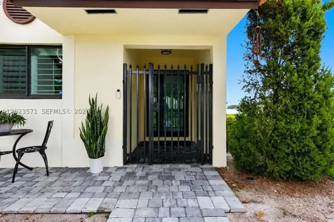 19009 NW 64th Court Hialeah FL 33015