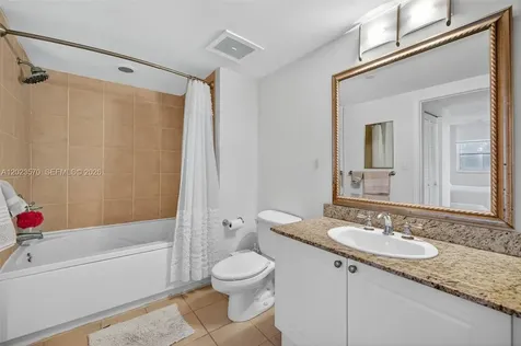 19501 W Country Club Drive Aventura FL 33180