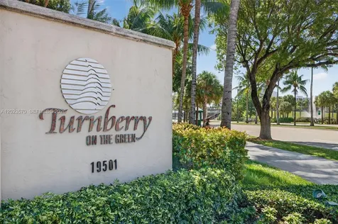 19501 W Country Club Drive Aventura FL 33180