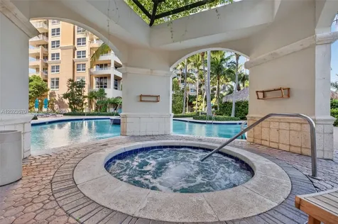 19501 W Country Club Drive Aventura FL 33180