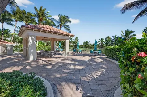19501 W Country Club Drive Aventura FL 33180