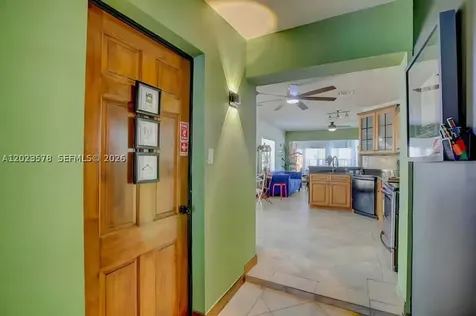 2538 Liberty Street Hollywood FL 33020