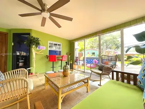 2538 Liberty Street Hollywood FL 33020