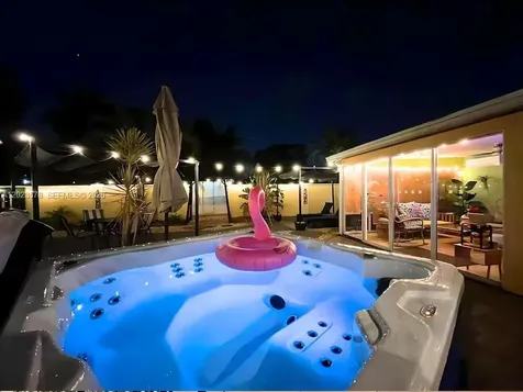 2538 Liberty Street Hollywood FL 33020
