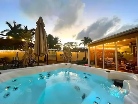 2538 Liberty Street Hollywood FL 33020