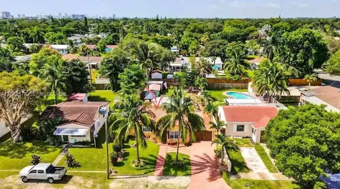2538 Liberty Street Hollywood FL 33020