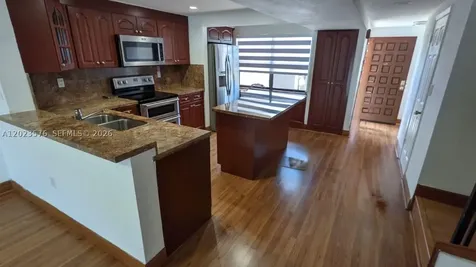 10052 NW 41st Street Doral FL 33178