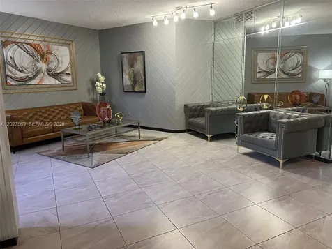 1400 Saint Charles Place Pembroke Pines FL 33026